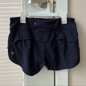 Lululemon 2” shorts
